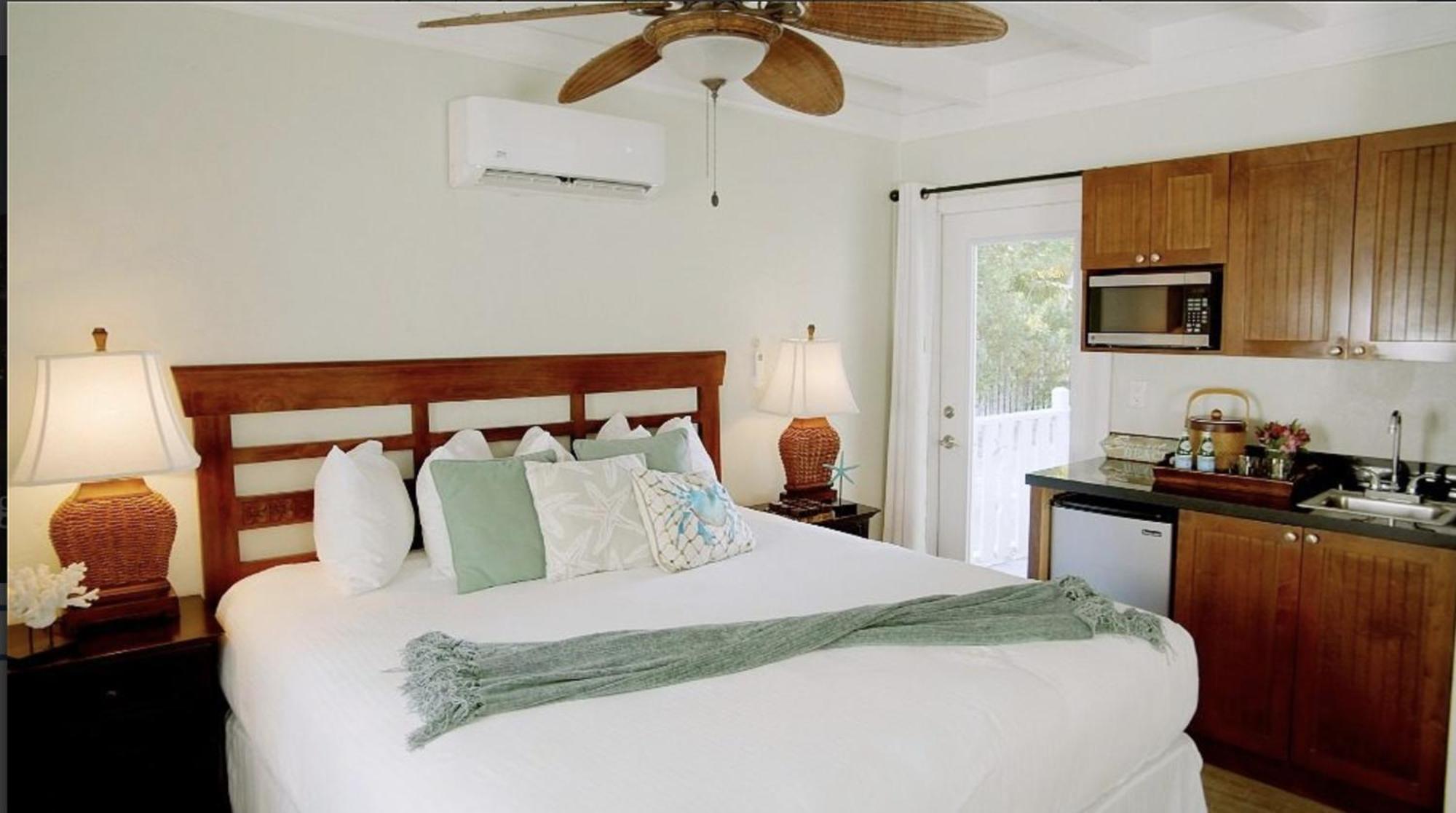 Coconut Palm Inn Tavernier Phòng bức ảnh
